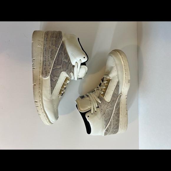 Nike Air Python Sail Sneakers - Picture 7 of 11